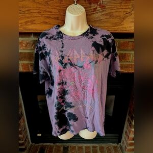 Purple and Black Graphic Def Leppard T-Shirt Size Large